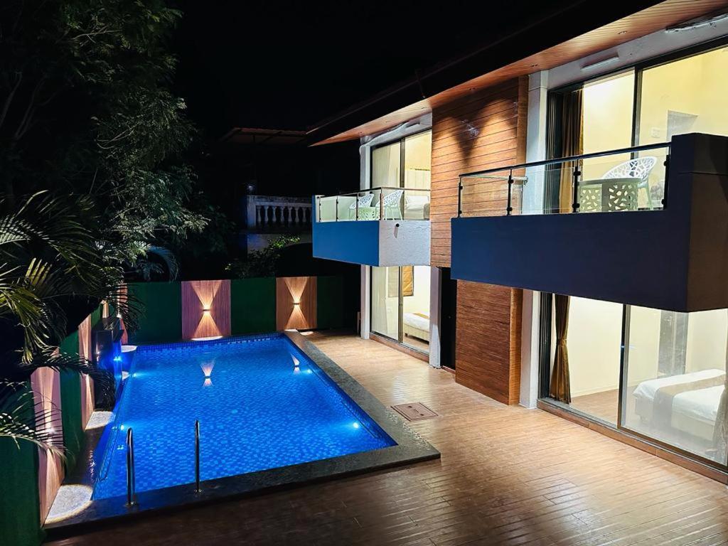 Casa Majestic Lonavala Villa Exterior photo